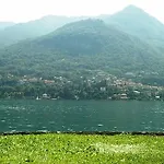 贝拉维塔福萨蒂公寓 * Carate Urio