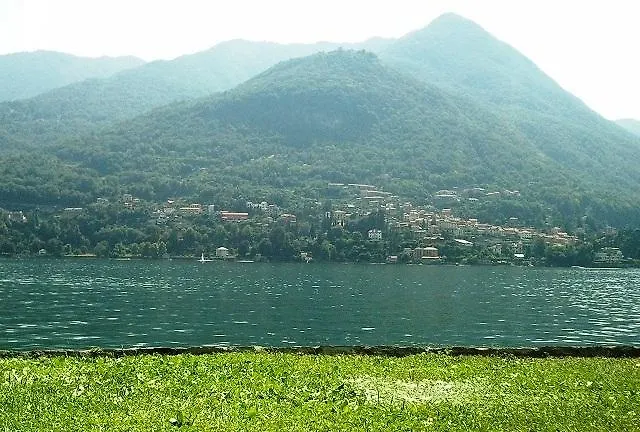 ベラヴィータ フォサッティ * Carate Urio