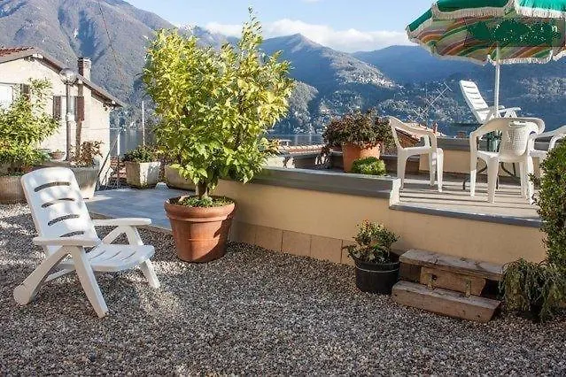 ベラヴィータ フォサッティ * Carate Urio